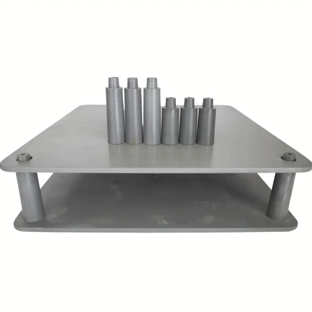 Advanced Ceramics NSiC Kiln Posts For 3 Holes Shelves